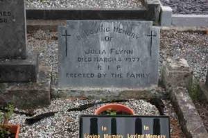 Flynn Julia